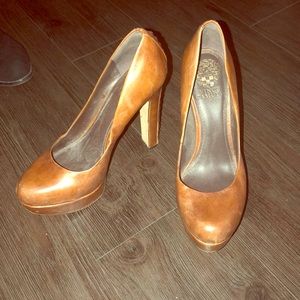 Peanut butter brown platform heel